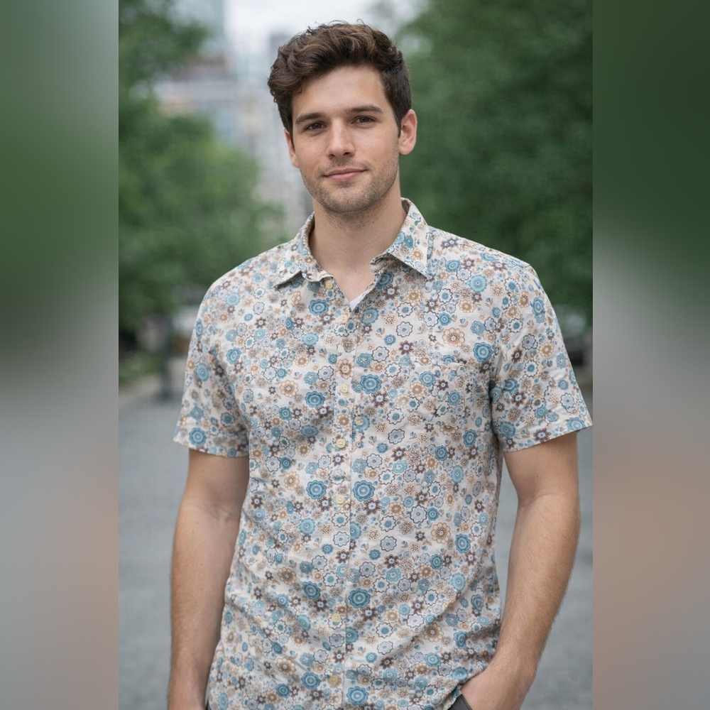 Tilley Endurables Canada Camp Shirt Hawiian Floral Short Sleeve Button Up Cream